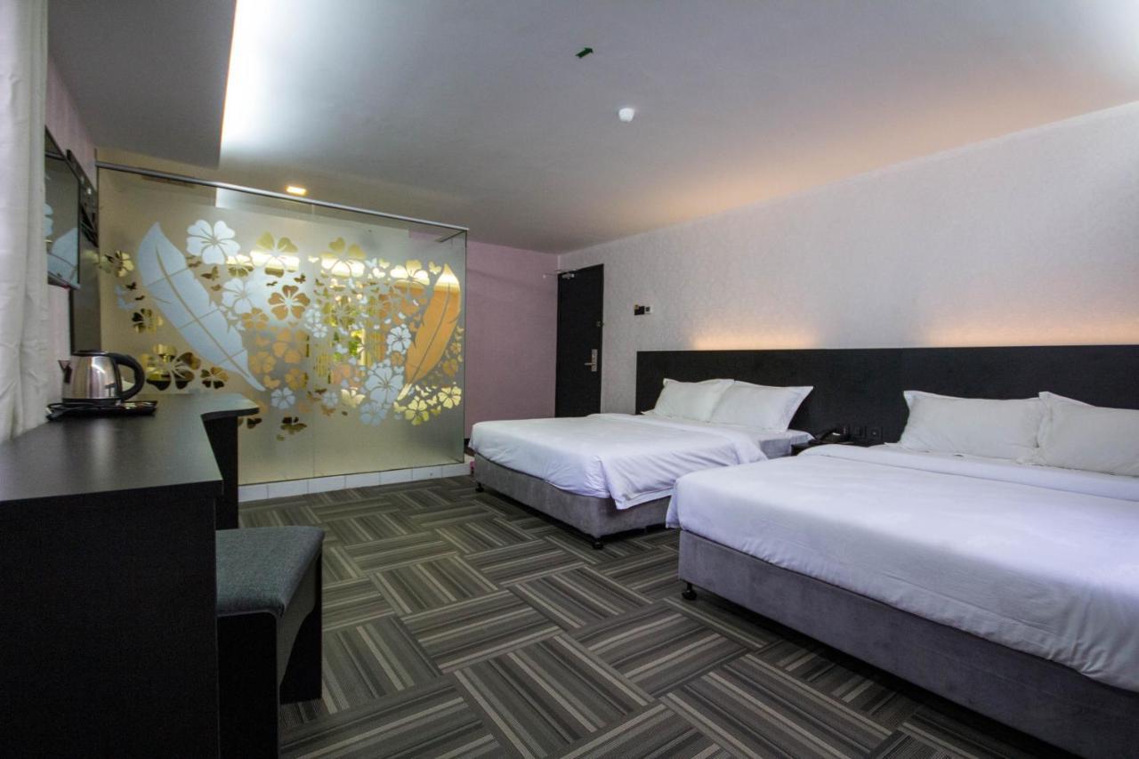 S Hotel Seberang Jaya Kültér fotó
