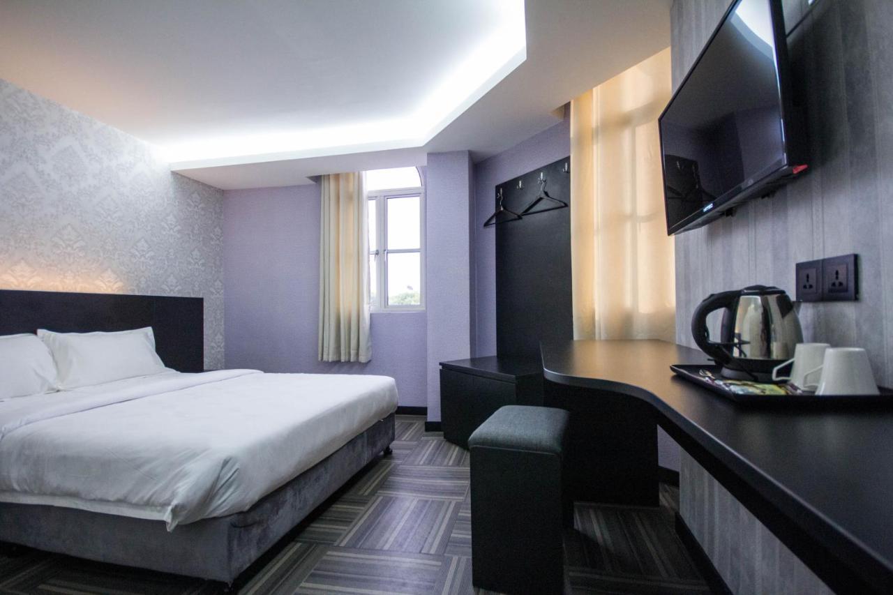 S Hotel Seberang Jaya Kültér fotó
