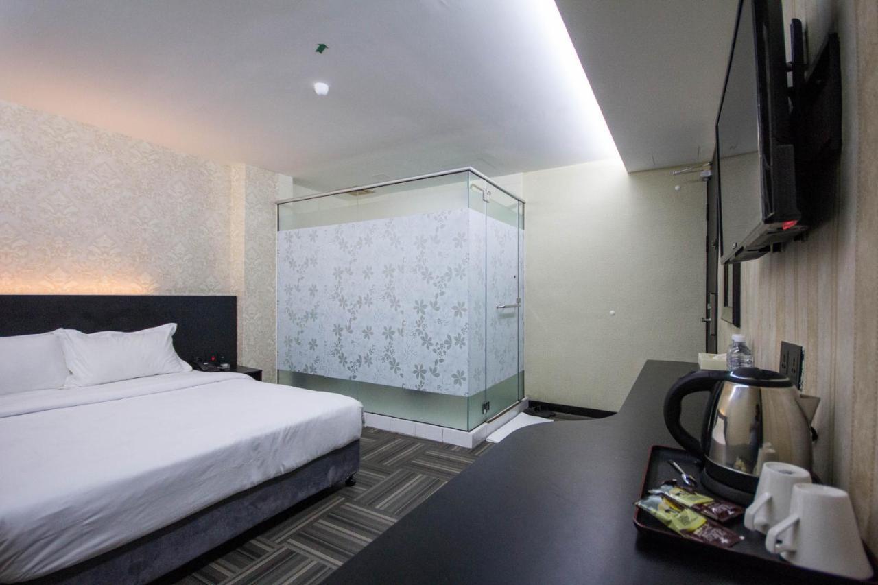 S Hotel Seberang Jaya Kültér fotó